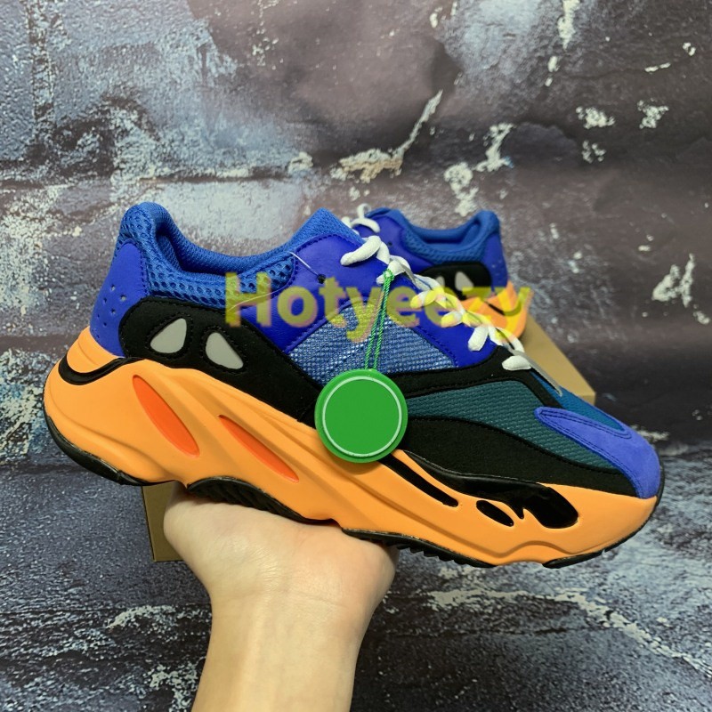 

2022 New 700 Sun Bright Blue Running Shoes OG Solid Grey mauve Graffiti Phosphor Men Women reflective Sneakers hospital blue Tra, Double box