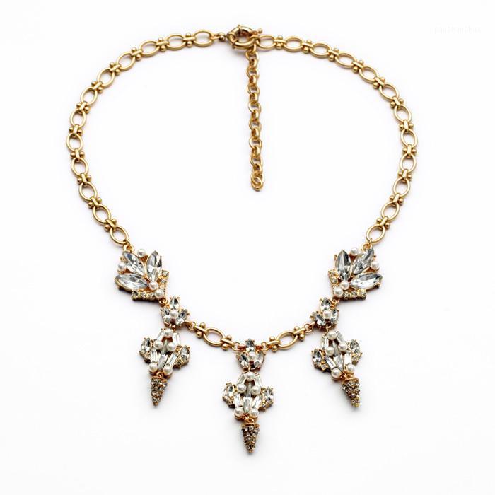 

Pendant Necklaces Bulk Price Style Of The Test Wholesale Resin Plant Clear Shiny Gold Color Simulated Pearl Necklace, Silver