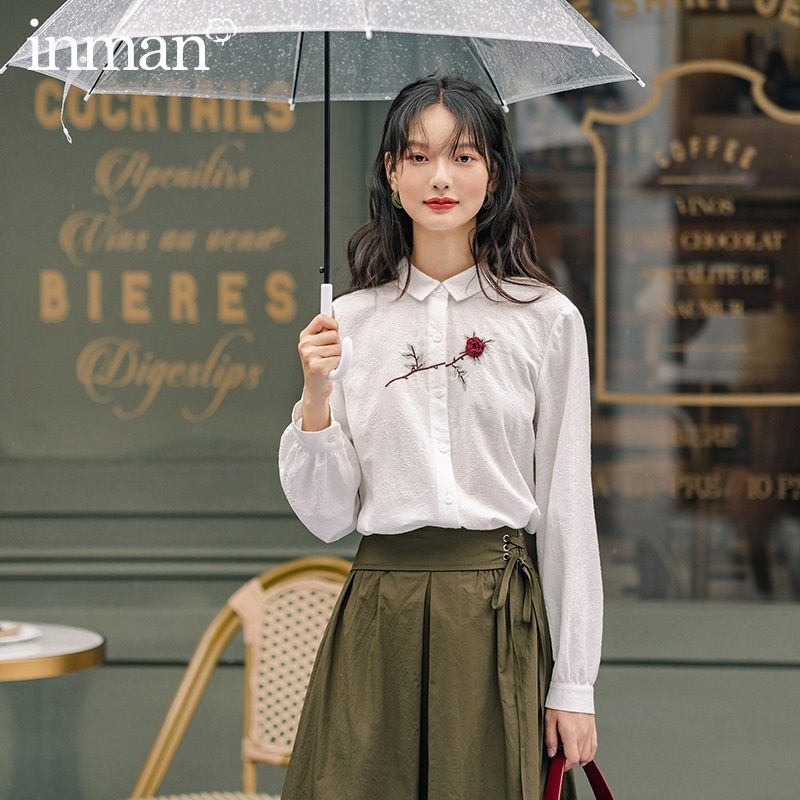 

INMAN Autumn New Arrival Literary Cotton Rose Chest Single-breasted Lapel Loose Blouse 201201, White