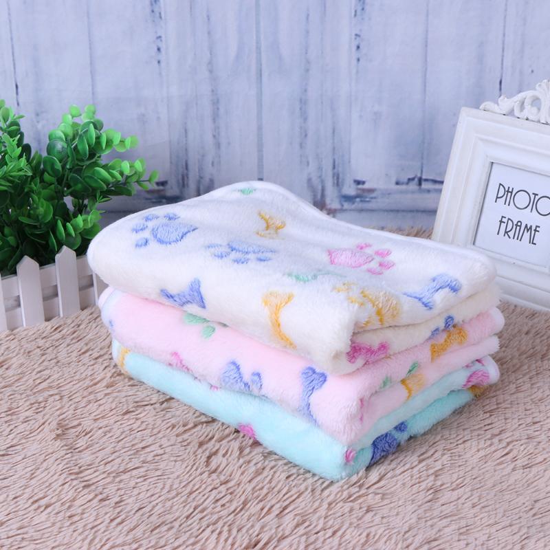 

Pet Sleeping Mat Winter Warm Coral Fleece Dog Cat Blanket Soft Animals Dog Mat Beds Bone Print Pet Cushion Carpet, 02