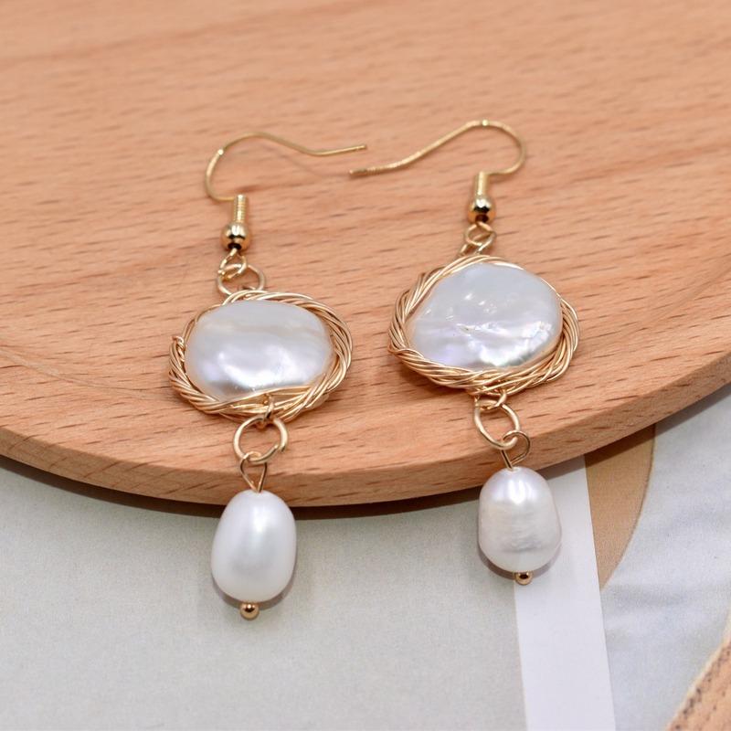

Fresh Water Pearl Earrings Baroque Style Simple Korean Fashion Women's Anti-Allergy Maintains Color Electroplated