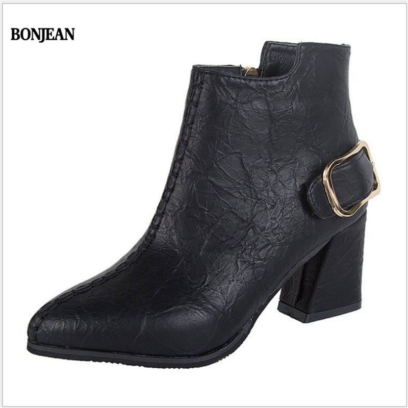 

New spring/winter 2020 high-heeled shoes with pointy toe for women are thick with the side zipper of sexy belt buckle in Europe, Black