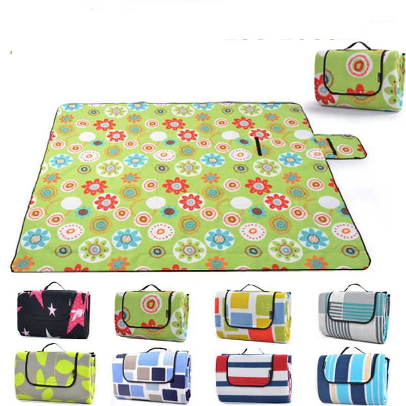 

Waterproof Folding Picnic Mat Outdoor Camping Beach Moisture-proof Blanket Portable Camping Mat Hiking Beach Pad 200x200CM1