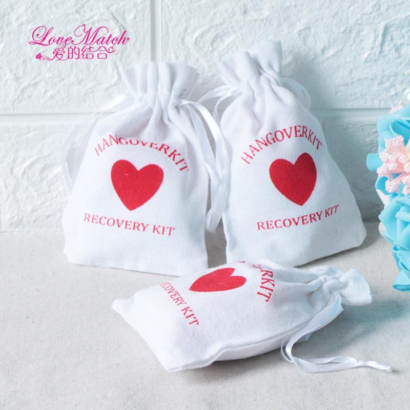 

50pcs Hangover Kit Wedding Souvenirs Holder Bag 9x14cm Heart Cotton Gift Gift Bag Party Favors For a Holiday Hand Made1