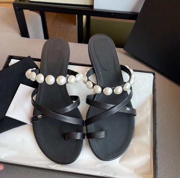 

Pearl clip-toe slippers women's thick heel sandal open toe drill outside wear flat bottom beach vacation sandals luxury With original 34-41