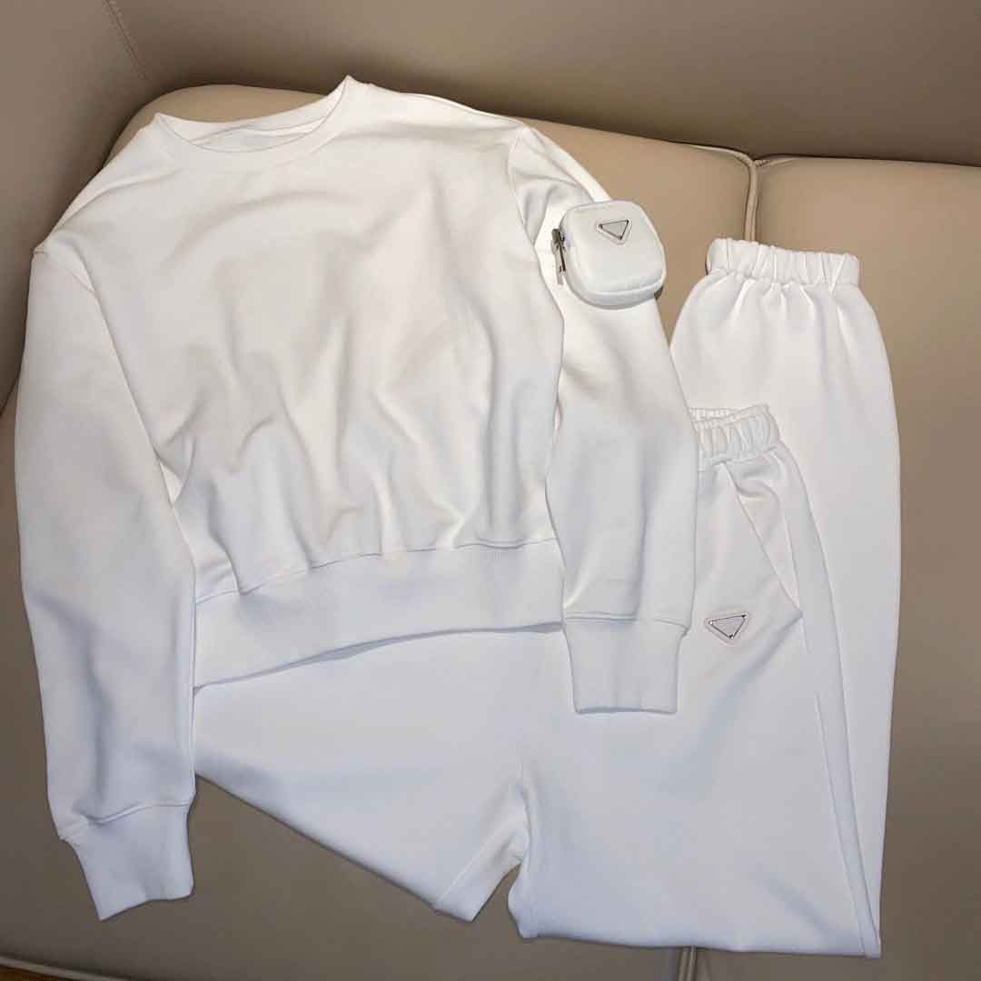 

Fashion Womens Tracksuit 21SS Women Training Suit Fashion Stylist Couple Clothing Stylist Casual Style Sport Set Long Sleeve 2-Color S-L, White