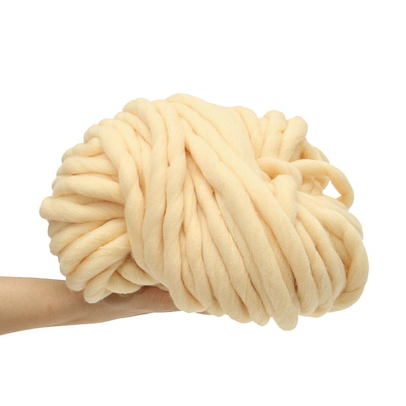 

250g Thick Chunky Yarn Soft Merino Wool Yarn Roving for Arm Knitting Hand Knit Blanket Crocheting Hat Scarf