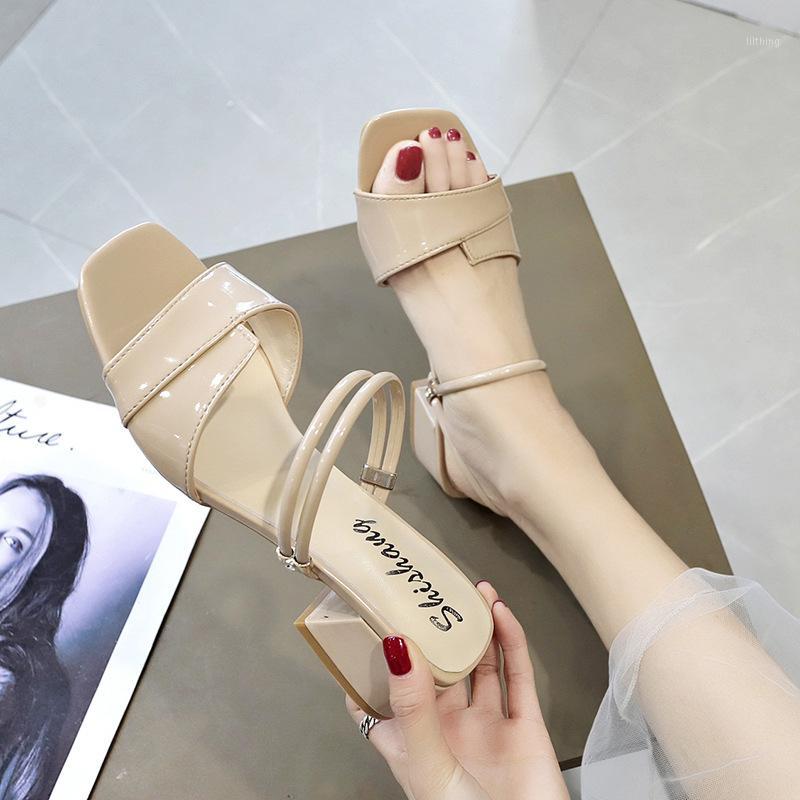 

2020 New Summer Slippers Square Low Heel Slides Female Peep Toe Sandal Vacation Outdoor Shoes Narrow Band Flip Flops Shoes1, Apricot