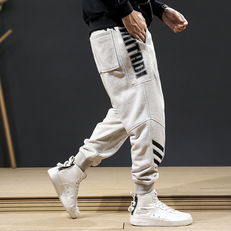 

2021 New Autumn Winter Newly Fashion Casual Joggers Pants Men Gray Loose Fit Stripe Designer Harem Trousers Streetwear Hip Hop Sweatpants 1v