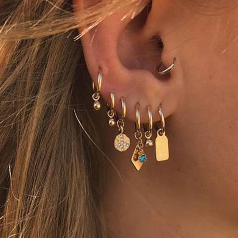 

Fashion Rhinestone Ear Ring Retro Circle Across Hoop Earrings for Women Female Geometric Ear Pirecing Jewelry Wholesale