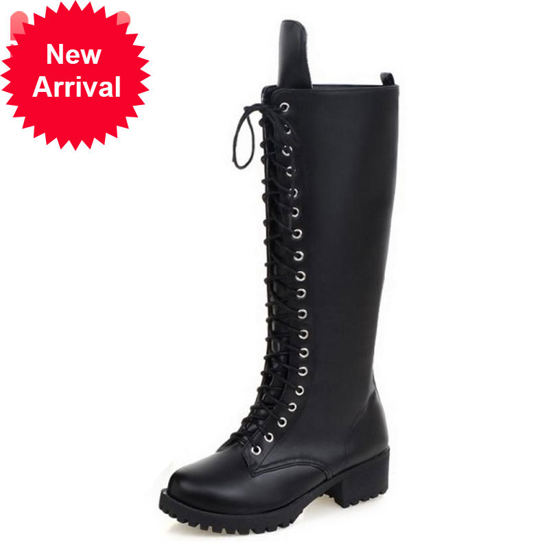 

Top novo designer das mulheres praa de salto baixo equitao da motocicleta calcanhar joelho botas altas punk gtico sapatos, White