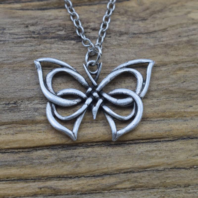 

1pcs Simple animal butterfly pendant necklace Gift for friend