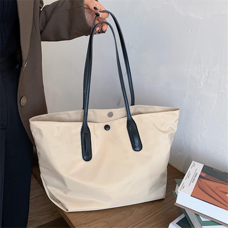 

High Capacity Nylon Women's Handbags 2020 New Ladies Casual Solid Color Shoulder Bag Reusable Women Travel Vacation Shopping Bag, Black