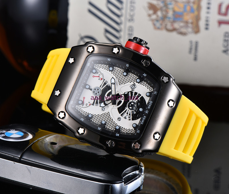 

New Top Luxury Mens Watches Quartz Chronograph Swiss Mens Iced Out Hip Hop Rubber Strap Sport Men Watch Male