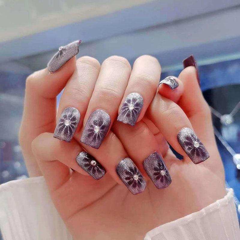 

Nail Art Manicure Fake Nails Press-On Full Cover Nail Tips Purple Glitter False Nails with 3D Flower Design, As pic