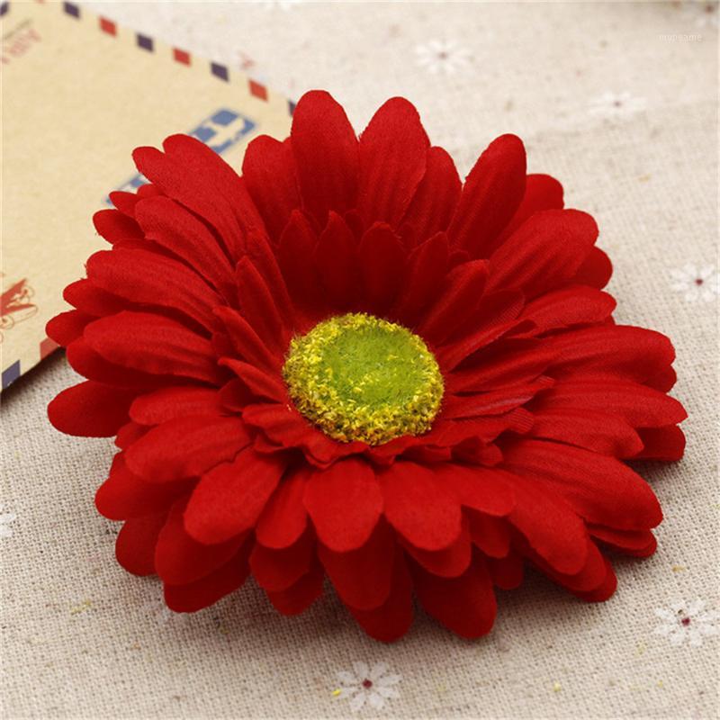 

Wholesale-5pcs 10cm Large Silk Gerbera Artificial Flower Head For Wedding Car Decoration DIY Garland Decorative Floristry Flowers1, Champagne