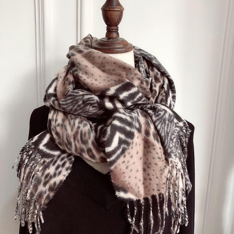 

Snake Skin Winter Fashion Shawls Leopard Luxury Gift For Women Tassel Printed Ladies Knitting Cashmere Scarf