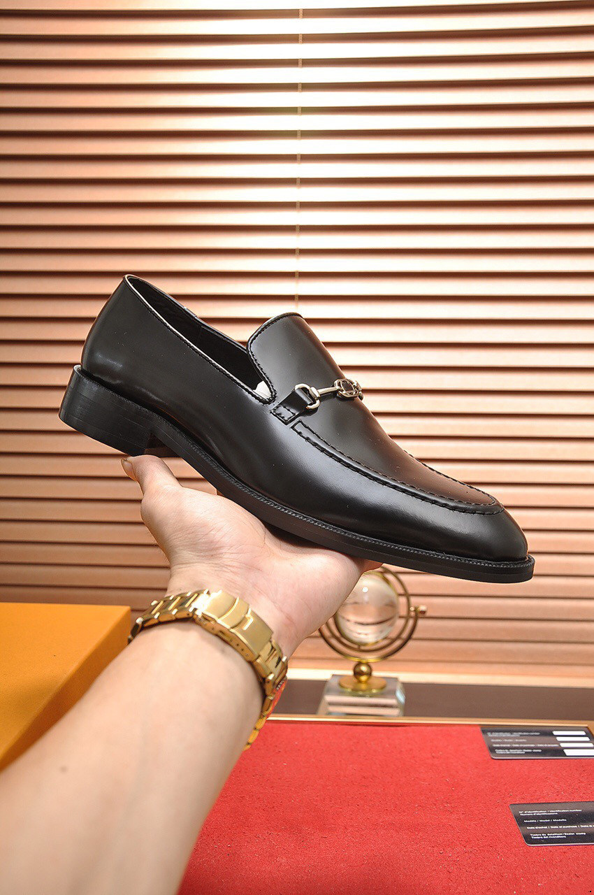 sapatos masculinos italianos marcas