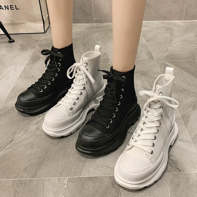 

2020 New Breathable Thick-soled Increased Casual Canvas Sports Running Shoes Net Red High-top Old Shoes Women's Short Boots, Black