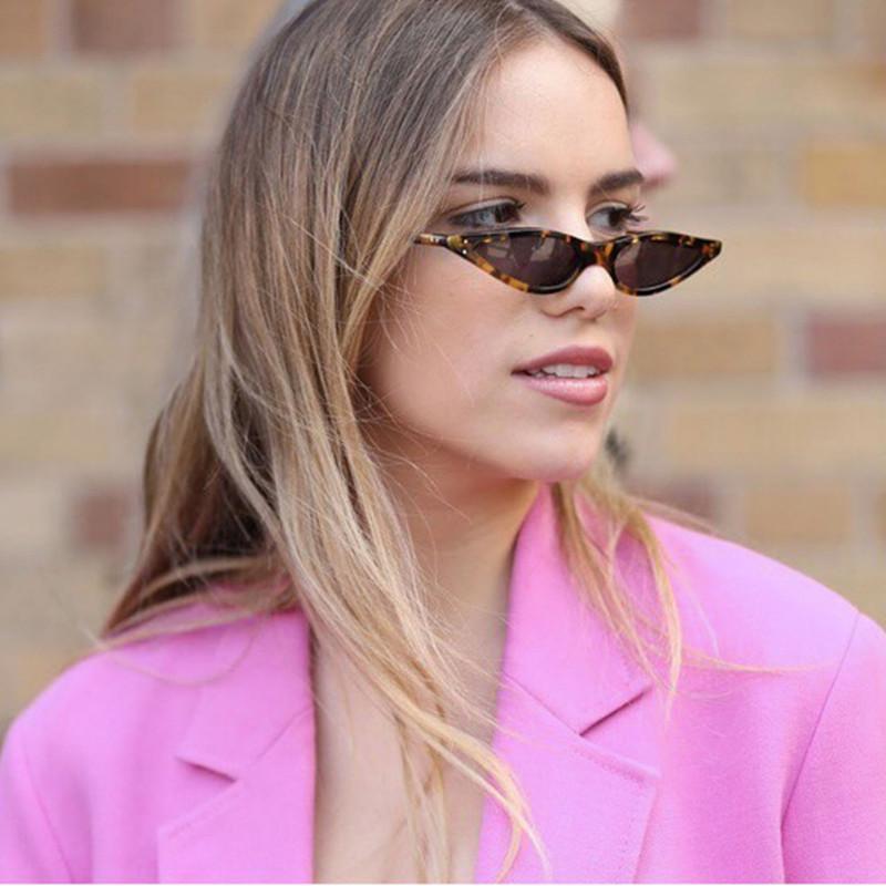 

Unisex Flat Top Eyeglasses Small Triangle Frame 2020 Sunglasses Women Cat Eye Rivet Vintage Sun Glasses Brand Designer Gafas