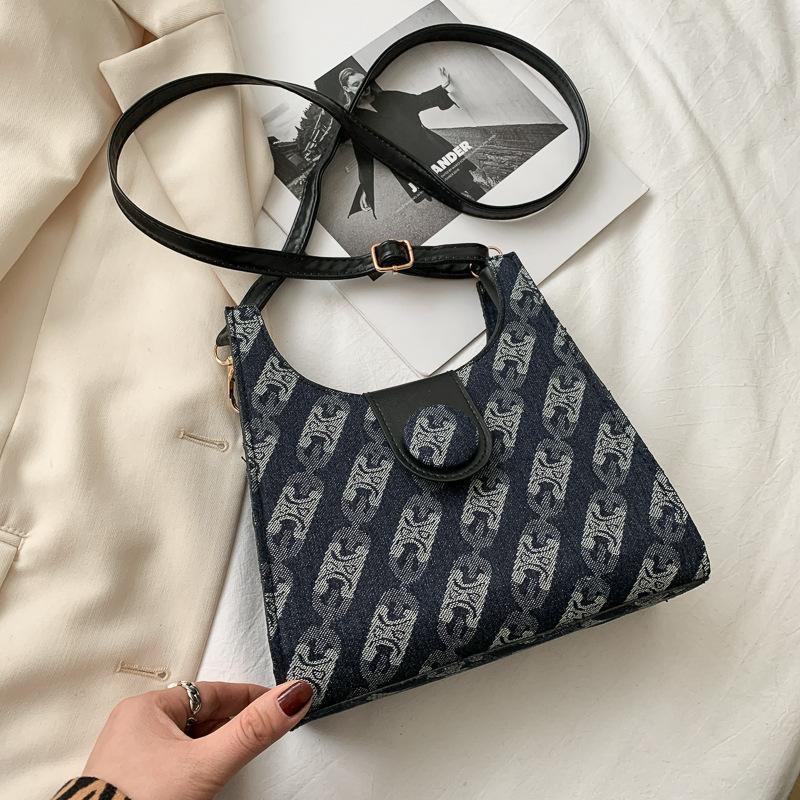 

OLUOLIN Women Crossbody Bag Fashion Shoulder Bag Designer Handbag And Purses Handbags Ladies Tote, White