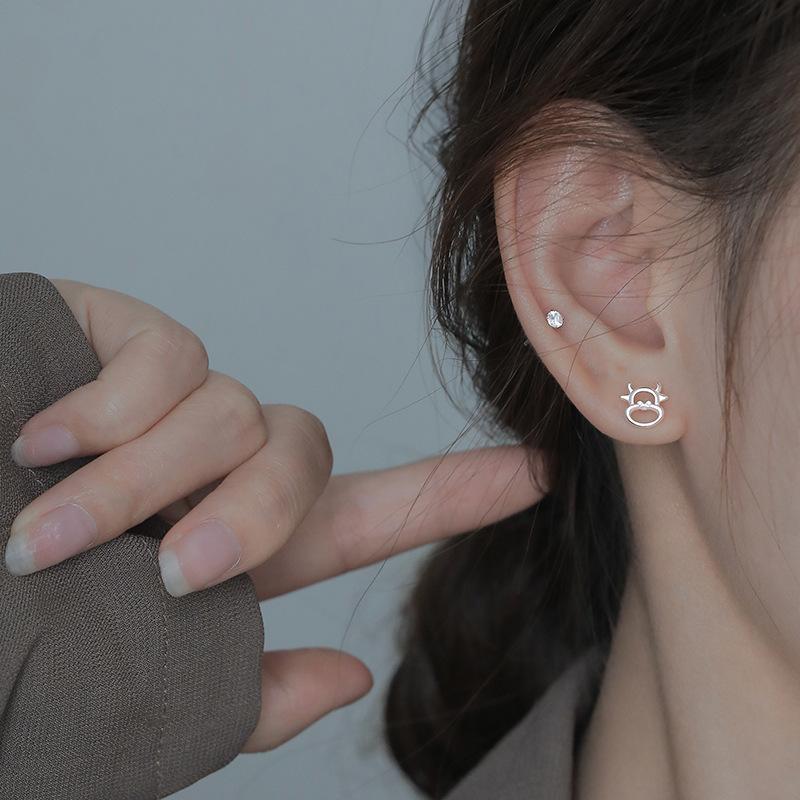 

Korean Earrings Trendy 2020 Ear Ornaments Trendy Hollowed-out Calf Earings Jewelry for women Wholesale Accesorios Mujer 2020