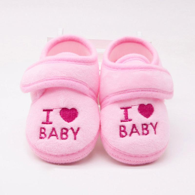 

New Baby First Step Girls&boys Soft Shoes Soled Loving Letter Print Footwear Crib Shoes Toddler First Walkers Baby Booties Girls1