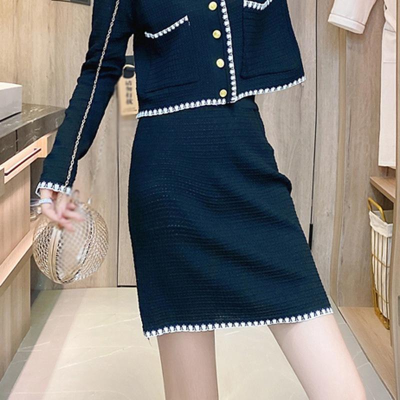 

Autumn Small Fragrance Style Skirts Exquisite Elegant Temperament All-match Ice Silk Knitted Thin Skirt, Black