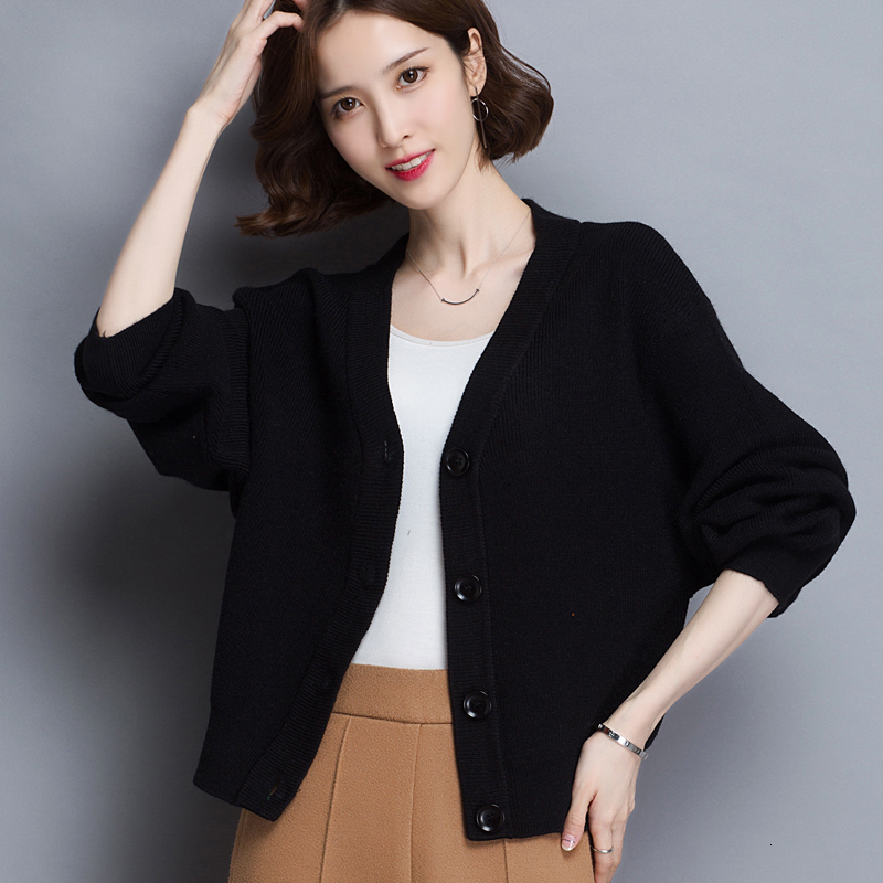 

2021 New Spring Fine Sweater Women's Fashionable Knitted Coats with Cleavage on Single Fashion Tops Breasted Cardigans 4FY6