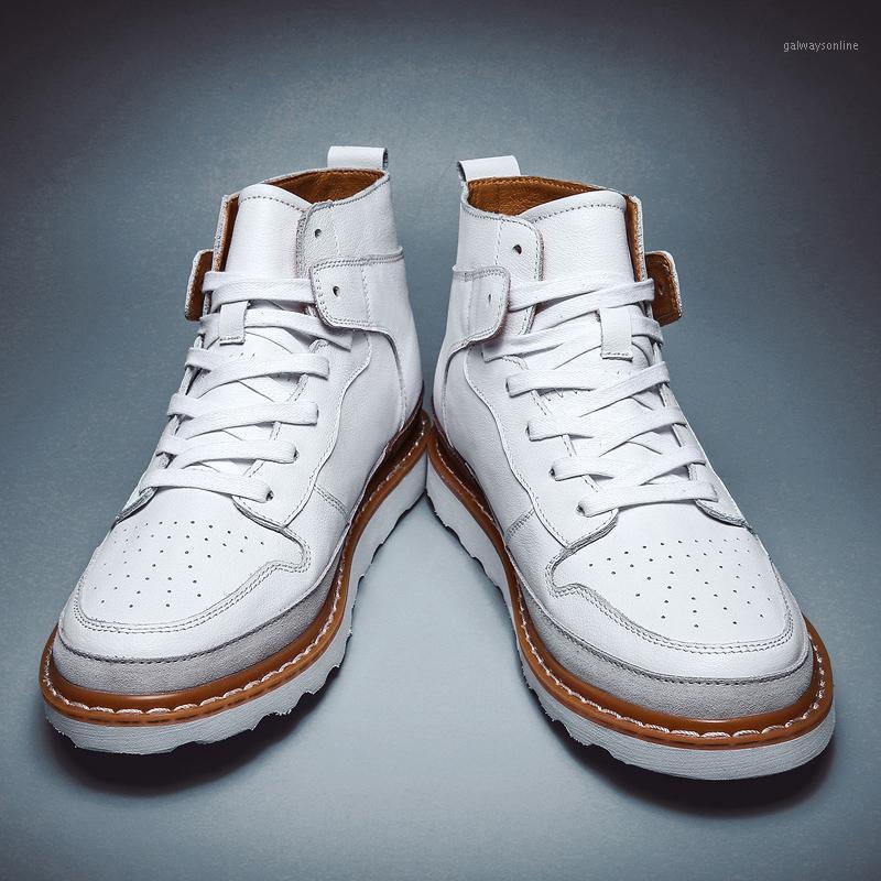 

2020 spring and autumn new men's work sports boots high-top warm casual board boots men's retro style shoes1, Brown