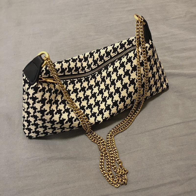

Houndstooth Soft-faced Baguette Bag 2021 New Crossbody Woolen One-shoulder Armpit Chain Stray Female Bag, Pic