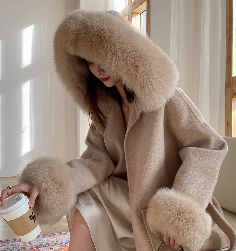 European Best Seller Cashmere Blend Coat Genuine Fur Hooded Collar Plus Size Wool Coat for Women with Belt 201031
