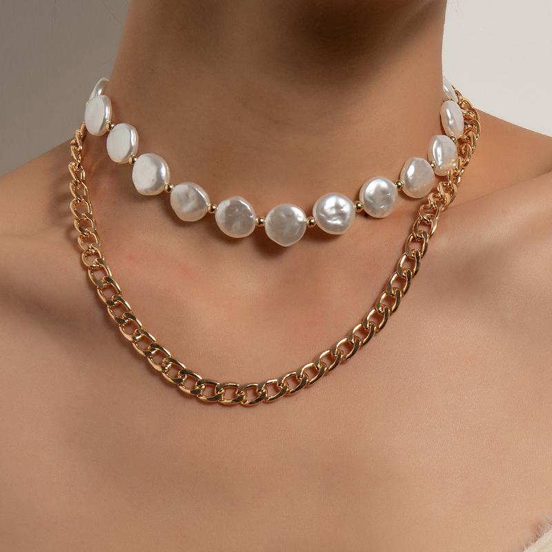 

White Imitation Pearl Choker Necklace Chunky Thick Twist Chain Female Charm Necklace Gothic Multi Layered Choker Jewelry