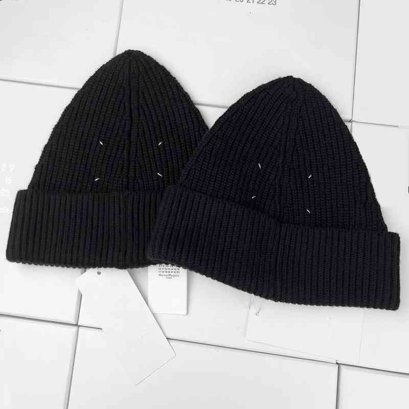 

Margiela style autumn winter majilar four corner mark sewing knit cold hat men and women, Black