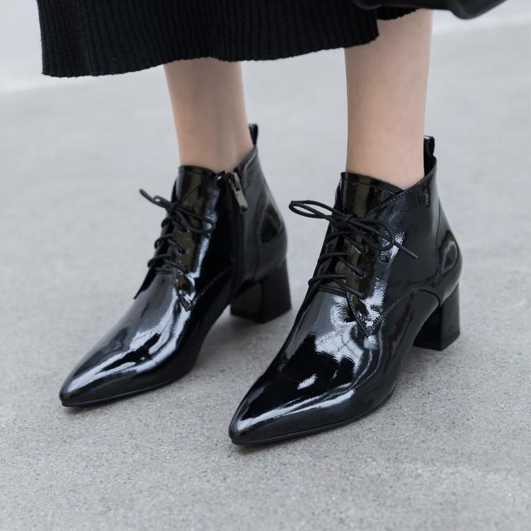 

Winter Patent Leather Pointed Toe Thick Heel Solid Color Simple Lace Up Casual Boots Women Ankle Booties, Black cowhide