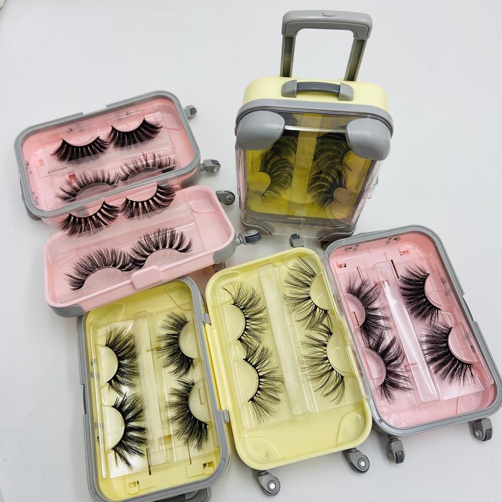 

False Eyelashes in Innovate Packaging Box Luggage Lashes Suitcase Mink Lashes Packing Fluffy and Curly Case