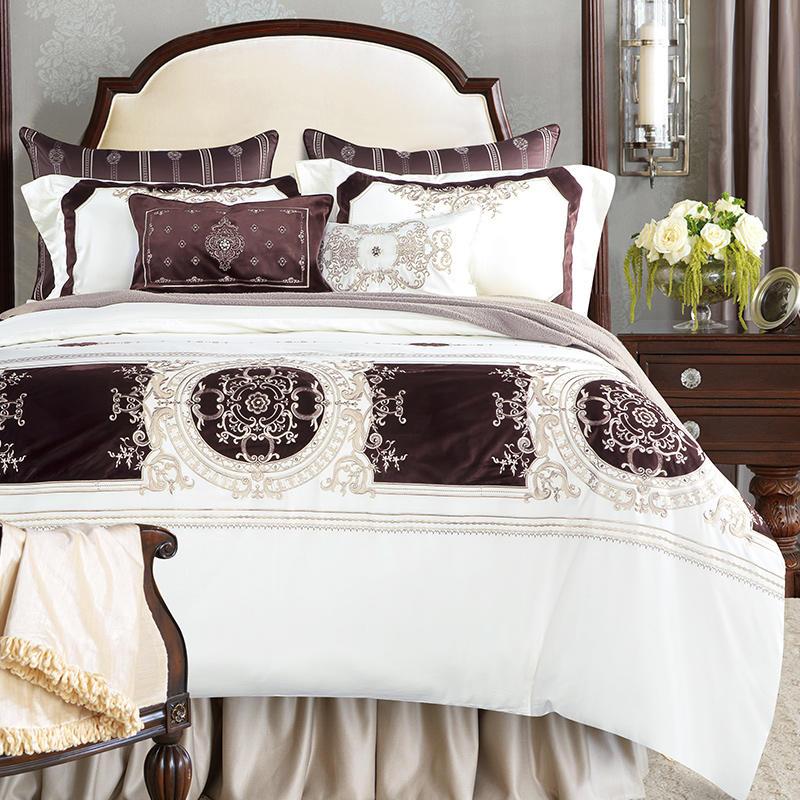 

Europe Luxury Solid Color Chic Embroidered Tencel Bedding Set Duvet Cover Bed Sheet Pillowcases King Queen Size Home Textile