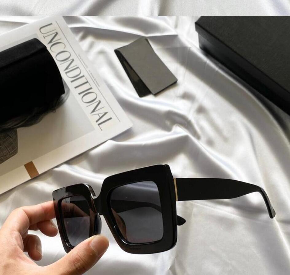

Womens Fashion Eye Sunglasses Women Retro Sun Ladies Vintage Glasses or feminino square frames With Case and Box, White;black