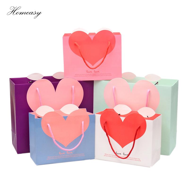 

10pcs/lot S/M/L Gift Bag with Heart Festival Valentine's Day Gift Bags Wedding Paper Bag with Handles Free Shipping