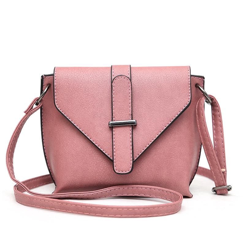 

Fashion Small Flap Handbag Triangle Cover Crossbody Bags Women Shoulder Bag For Women 2021 Causel Ladies Purse Girls, Black