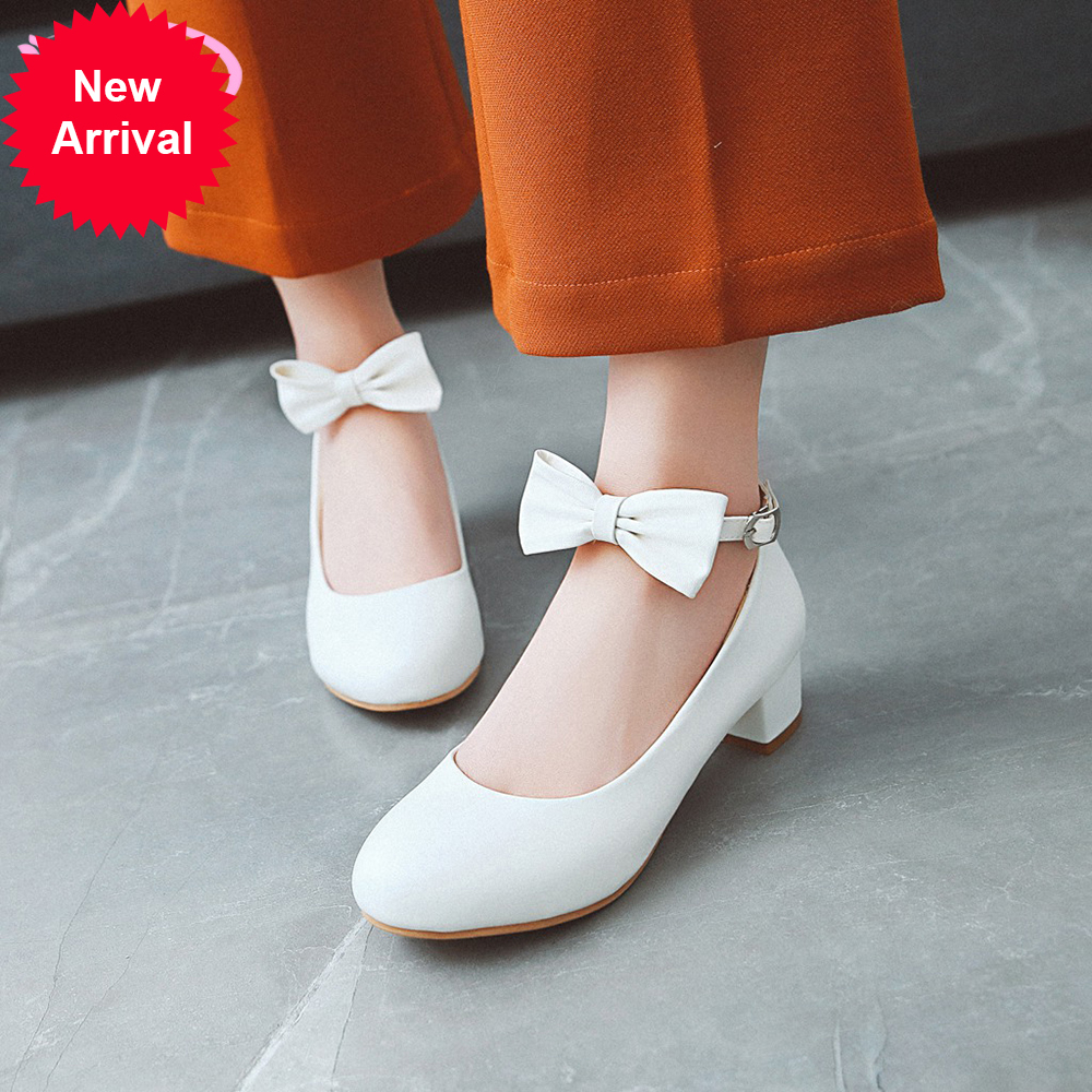 

2021 The New Style Comfortable Party Finger Pumps Round Foot Buckle White Pink Bowknot with Thick Heels Female Size Shoes Zktr, Beige