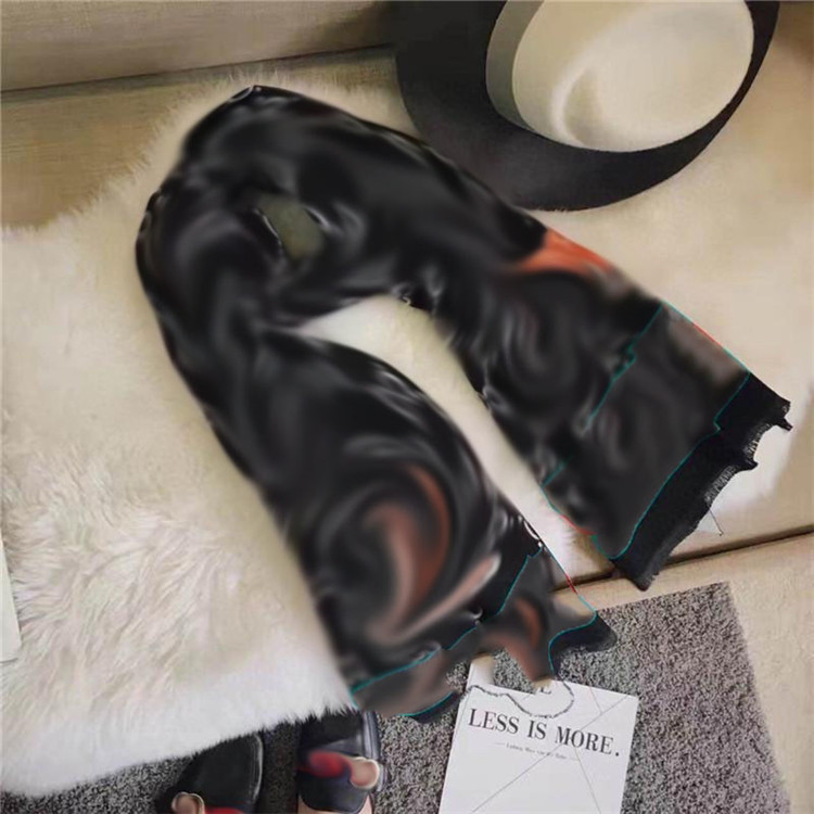 

Luxury Bee Designer Scarf Brand Shawl Letters Printed Scarf Autumn And Winter Long Double-Sided Thickened Scarves