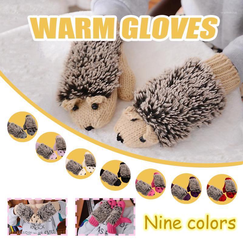 

Winter Gloves Women Cartoon Hedgehog Wool Double Layer Thermal Insulation With Full Finger Weave Gloves de femmes1