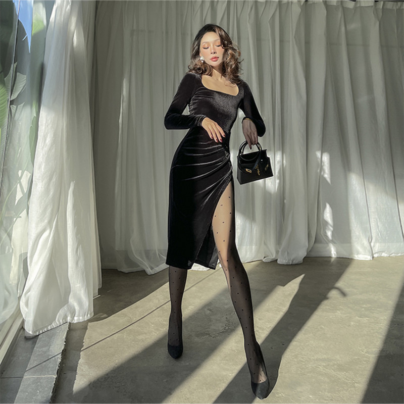 

2021 New Spring French Style Square Collar Vintage Black Velvet Sleeve Long Sexy Thin Slit Dress for Woman J1S5