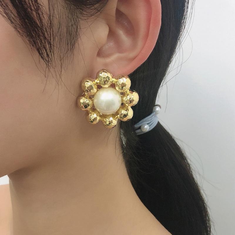 

PHYANIC Fashion New Geometric Hollow Metal Round Flower Baroque Style Imitation Pearl Earring Women Party Jewelry Accessories