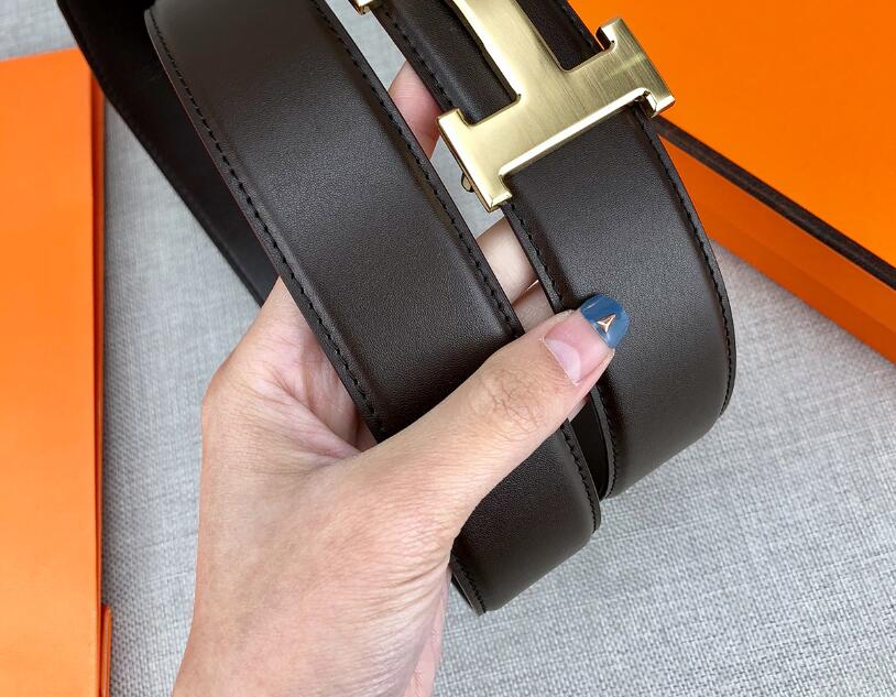 

Fashion Letter Buckle Belts Men Leather Black Business Belts Women Big Gold Buckle Womens Classic Casual Ceinture with Orange Box, Black;brown