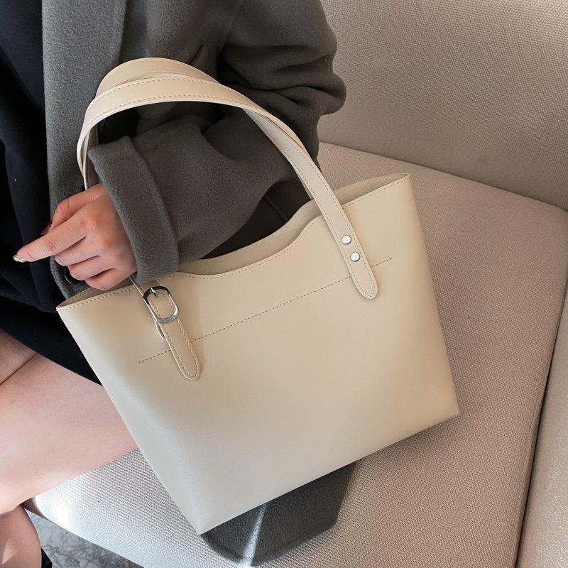 

New Brand Design Quality Solid Color Women Shoulder Bag Large Capacity Handbags Quality PU Leather Women's Totes Shopping Bag, Black