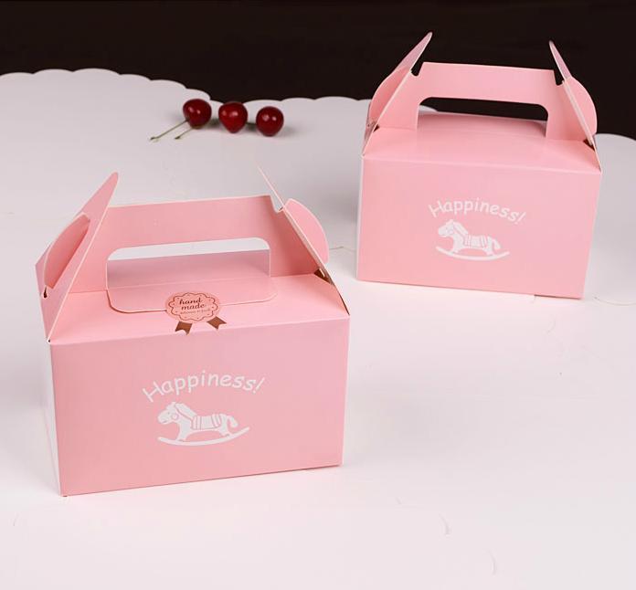 

2 pcs cupcake box with window handle Pink horse Kraft Paper Gift Packaging box wedding kids Birthday home Party supplier