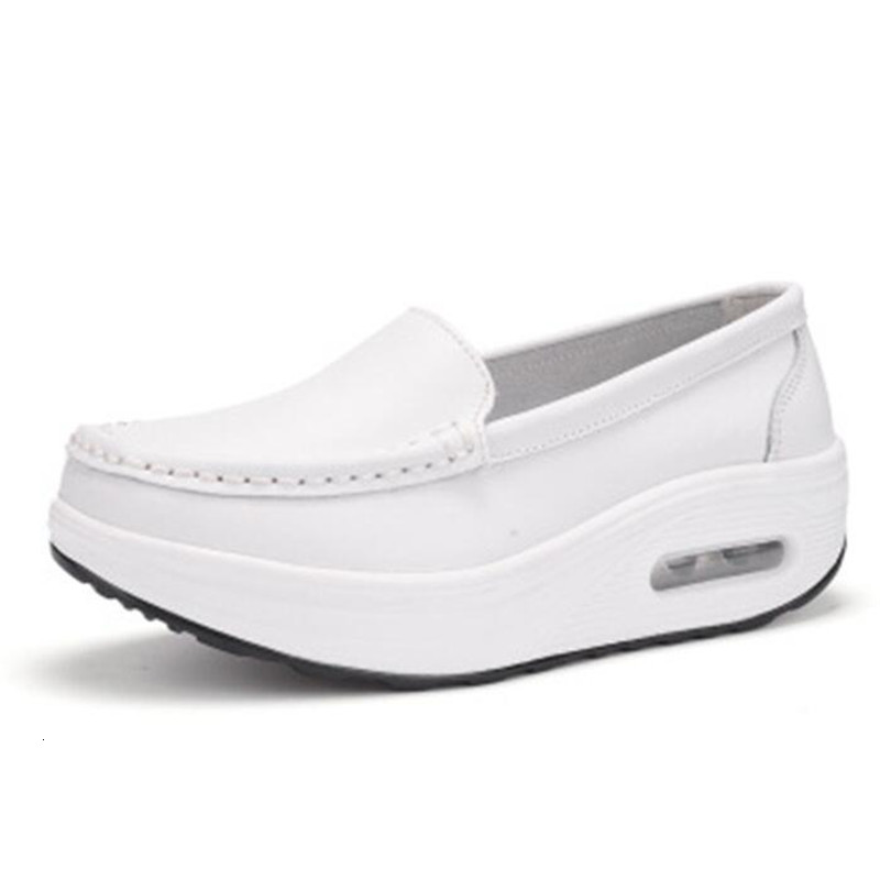 

2021 New Mode of Women Sliding Into Nurse's Job Single White Leather Flower Printing Weight Loss Shoes DP7Y