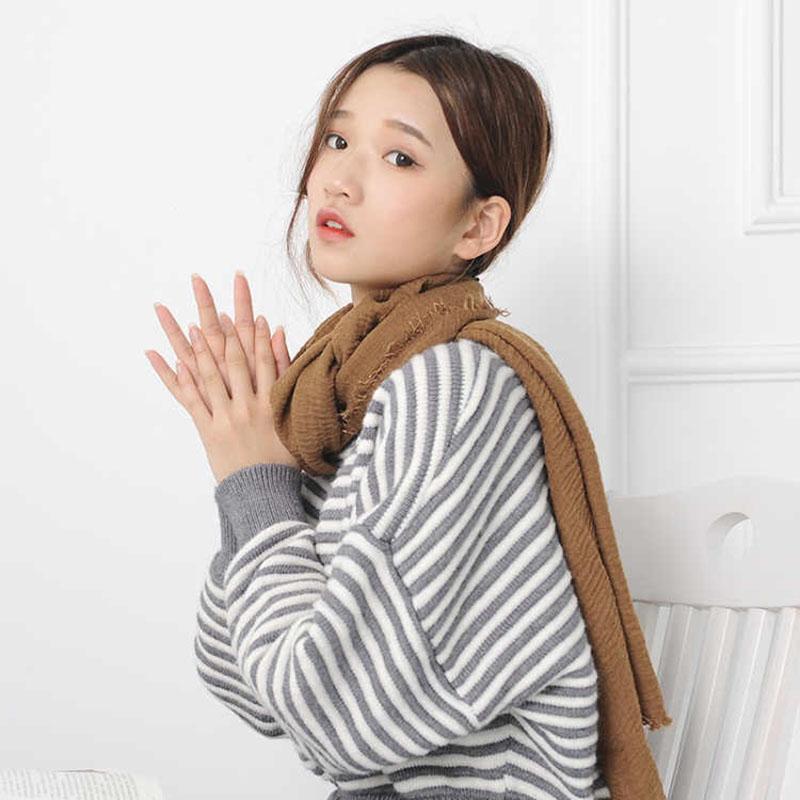 

2021 autumn and winter art pure color cotton and linen breathable beach sunscreen anti-wrinkle all-match shawl Muslim scarf